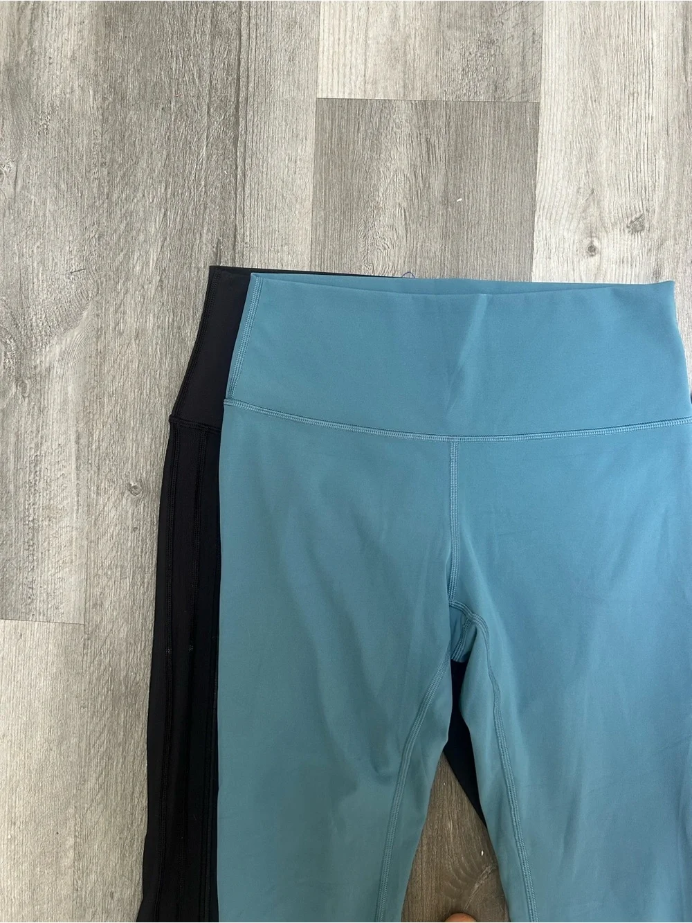 Lululemon black leggings